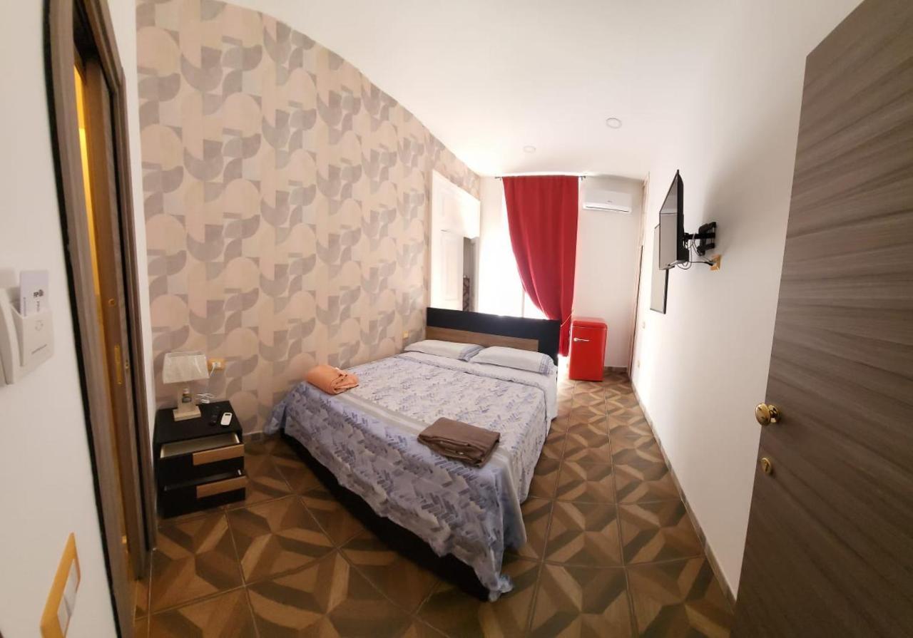 Vacanze Partenopee - San Liborio Naples Luaran gambar