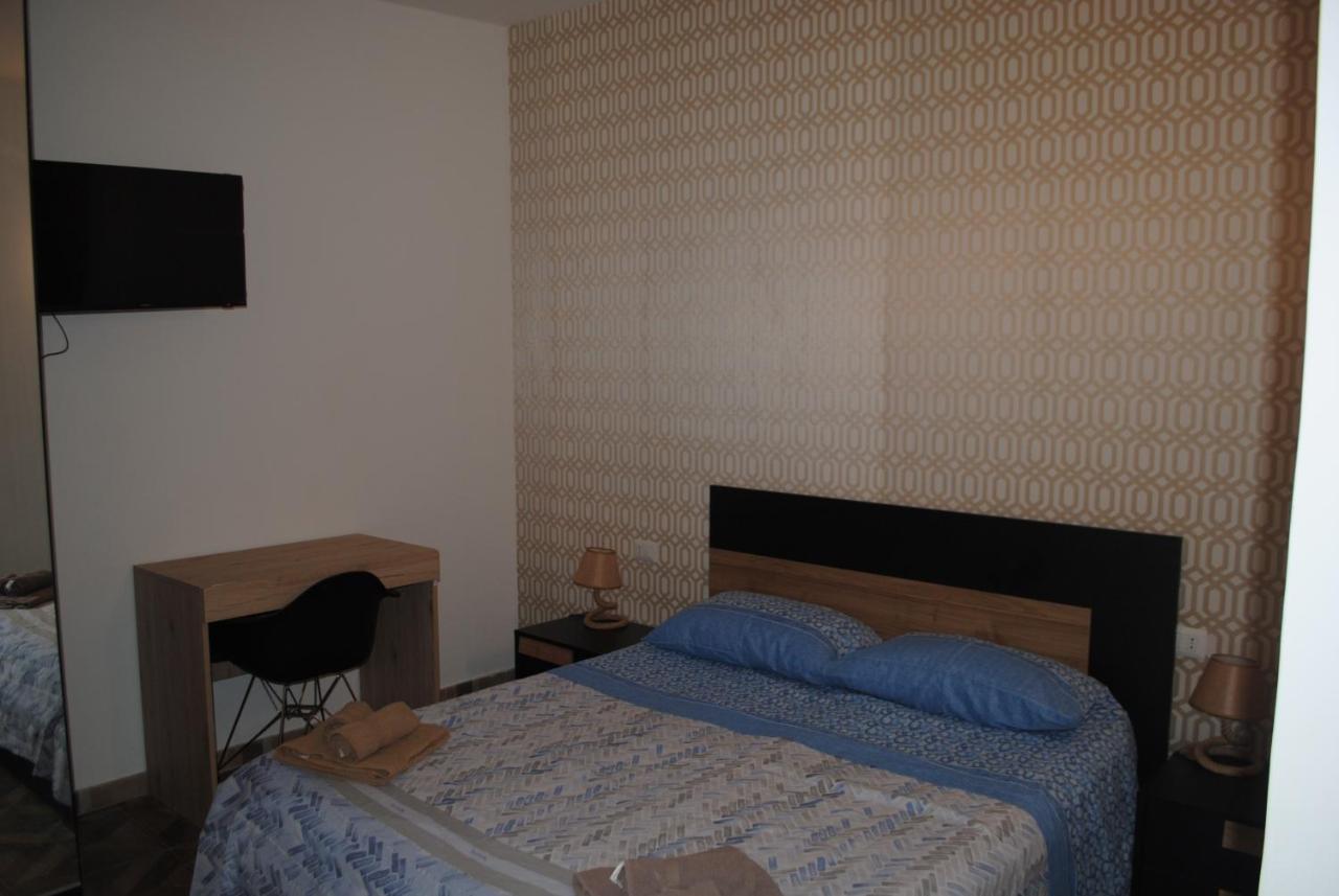 Vacanze Partenopee - San Liborio Naples Luaran gambar