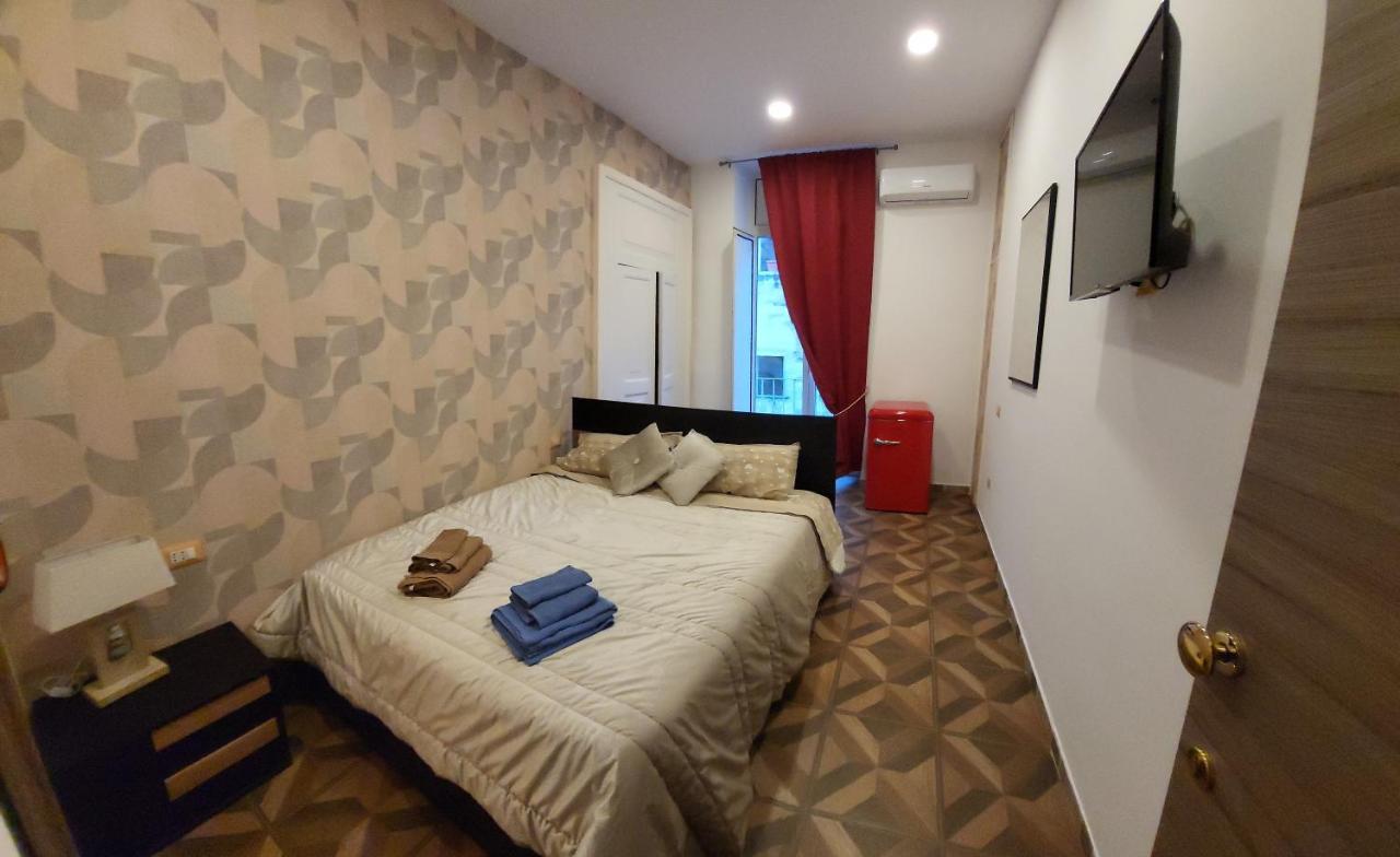 Vacanze Partenopee - San Liborio Naples Luaran gambar